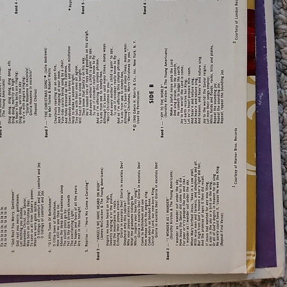 Vintage Christmas Classic Vinyl Assortment - Picture 9 of 11